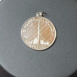 Vintage sterling Silver Toronto CN Tower Pendant charm.  necklace or bracelet.
